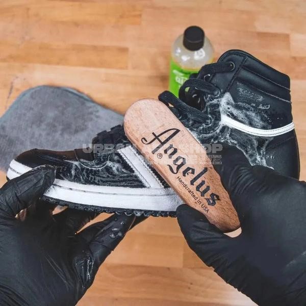 Angelus leerverf, alles wat je moet weten voor het verven van leer sneaker reinigen Urban Art Shop Almere