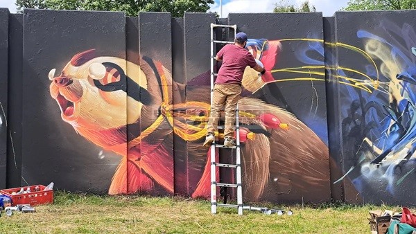 Hoe de Berenkuil uitgroeide tot dé graffiti-hotspot van Eindhoven mural work in progress Urban Art Shop Almere